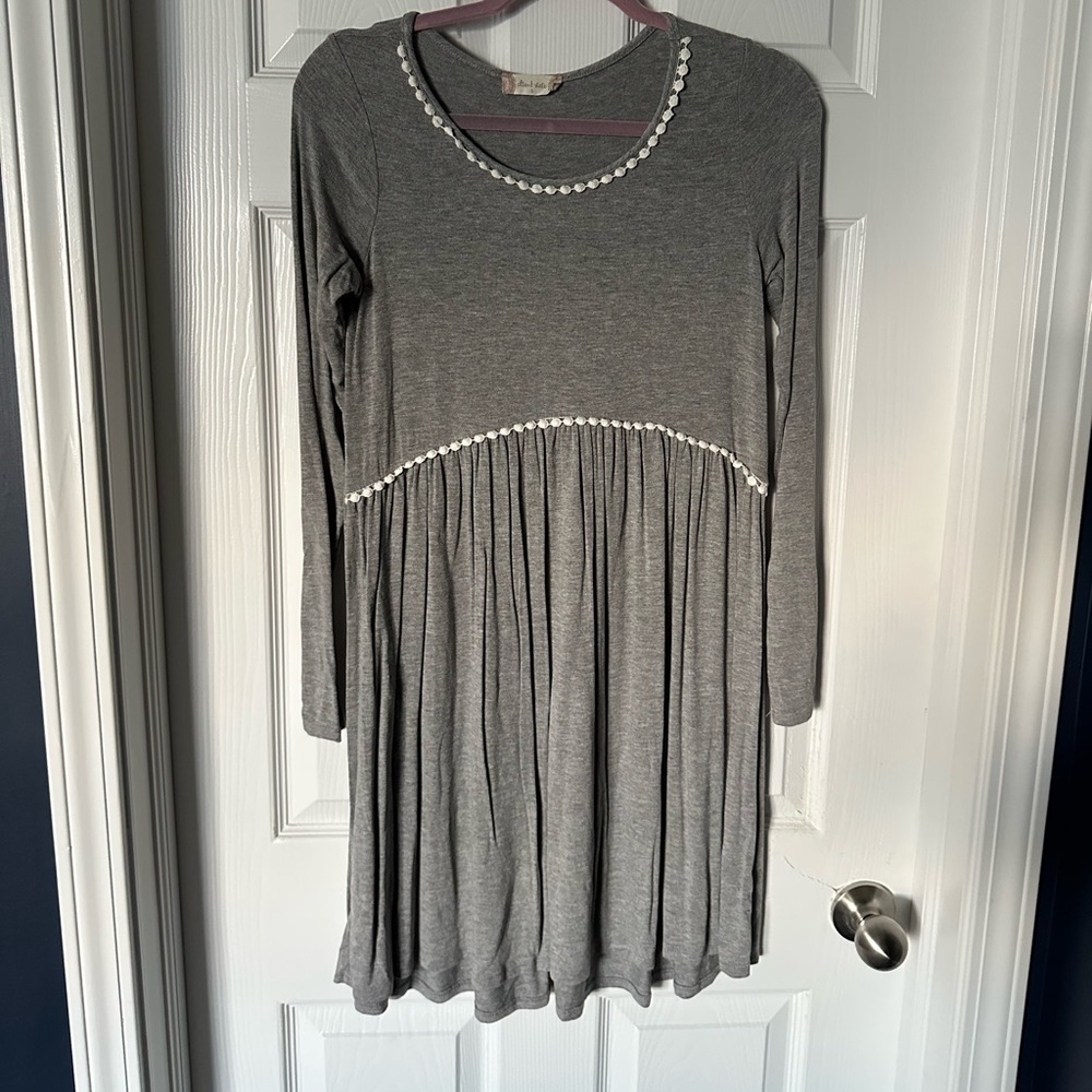 Altar’d state grey long sleeve dress